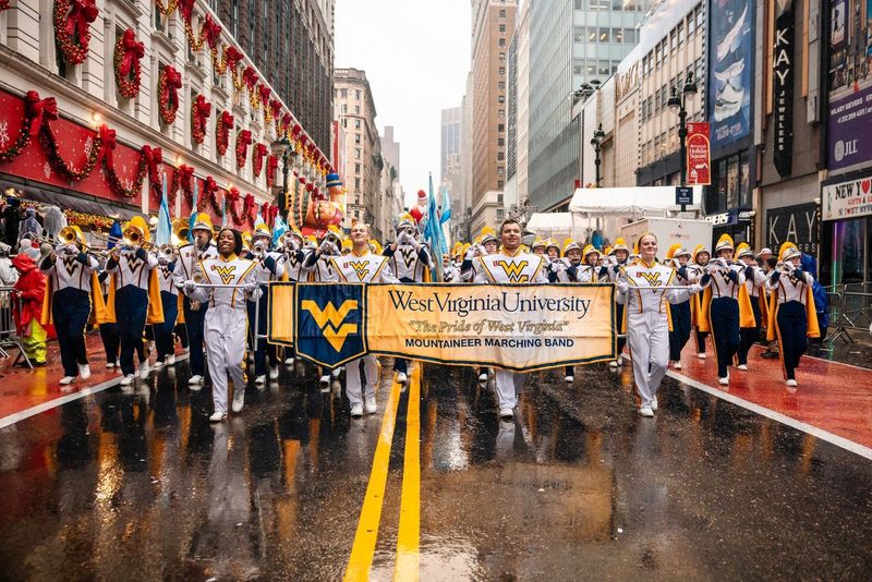 WVU Parade 1